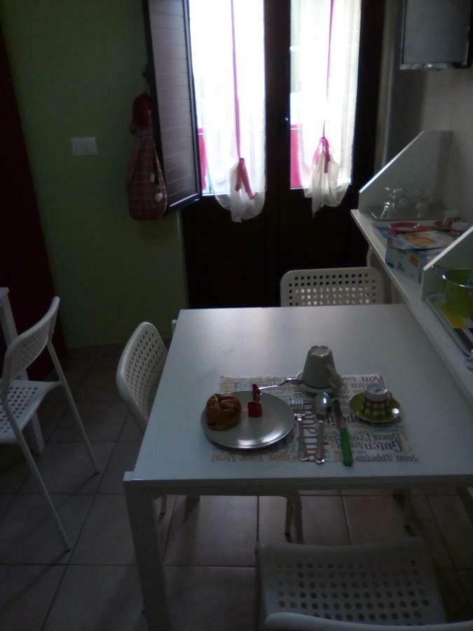 Bed And Breakfast Priscilla Regalbuto Exterior foto